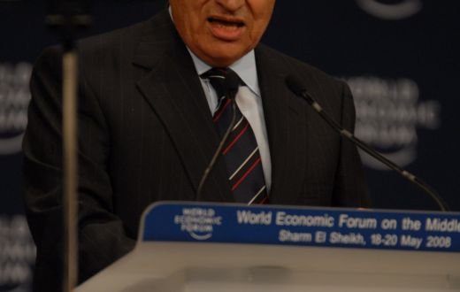Muere Hosni Mubarak